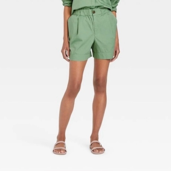 A New Day NWT Olive Green High-Rise‎ Pleat Front Poplin Shorts XXL - Picture 1 of 10